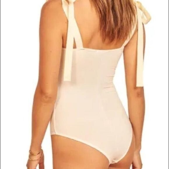 NWT Reformation Marsala Tie Strap Bodysuit Ribbon Large - Picture 4 of 11